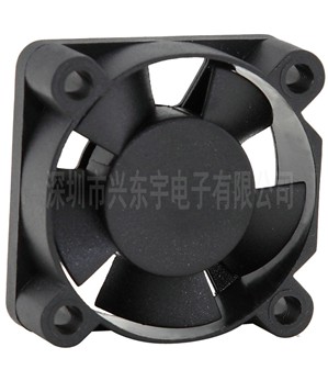 電飯煲散熱風(fēng)扇的轉速問(wèn)題，值得深思！