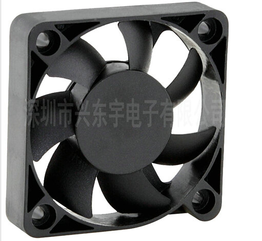 微型風(fēng)機廠(chǎng)家讓您了解鼓風(fēng)機的過(guò)去。